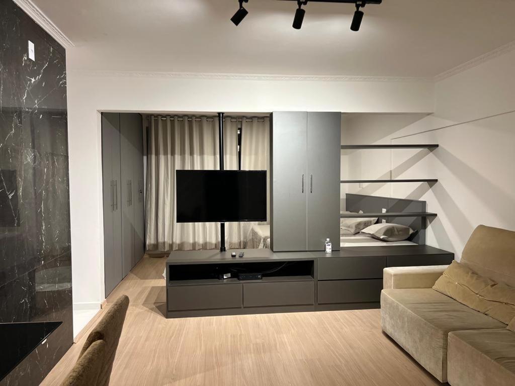 Apartamento Para Pessoas De Familia Ou A Negocio, Ap Lindo Aconchegante No Bras Proximo Igreja Mundial,Mercado Municipal, 25 De Marco, Templo Salomao, Metro Dom Pedro Ll, Bancos, Mercado E Etc 상파울루 외부 사진