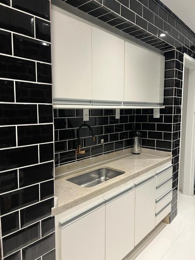 Apartamento Para Pessoas De Familia Ou A Negocio, Ap Lindo Aconchegante No Bras Proximo Igreja Mundial,Mercado Municipal, 25 De Marco, Templo Salomao, Metro Dom Pedro Ll, Bancos, Mercado E Etc 상파울루 외부 사진